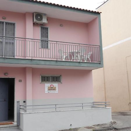 B&B Casa Di Lauro 泰卡斯 外观 照片