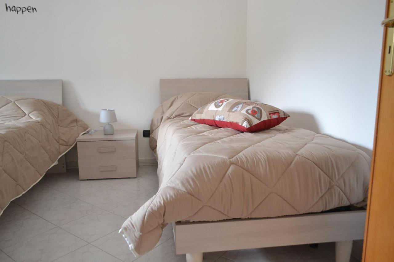 B&B Casa Di Lauro 泰卡斯 外观 照片